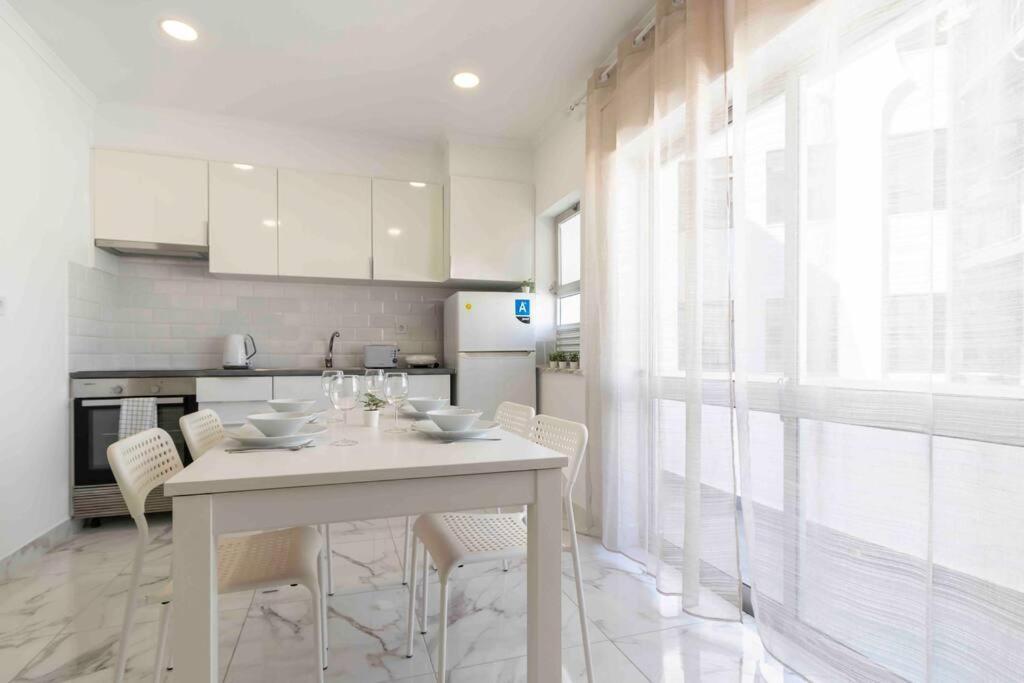 Modern Apartment Beach View Armação de Pêra 외부 사진